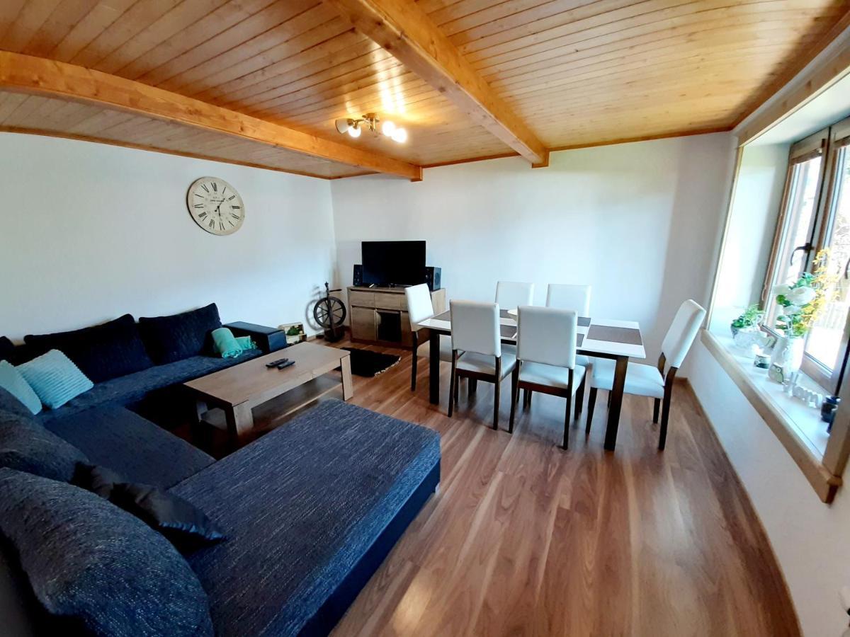 Viktoria- Neakceptujeme Mlade Partie Villa Terchová Exteriör bild