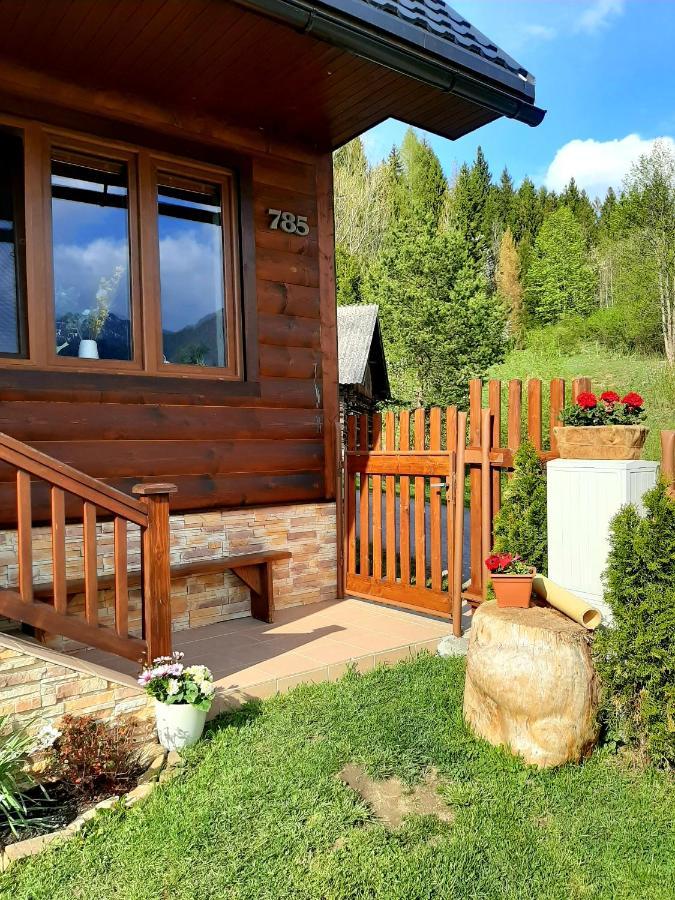 Viktoria- Neakceptujeme Mlade Partie Villa Terchová Exteriör bild
