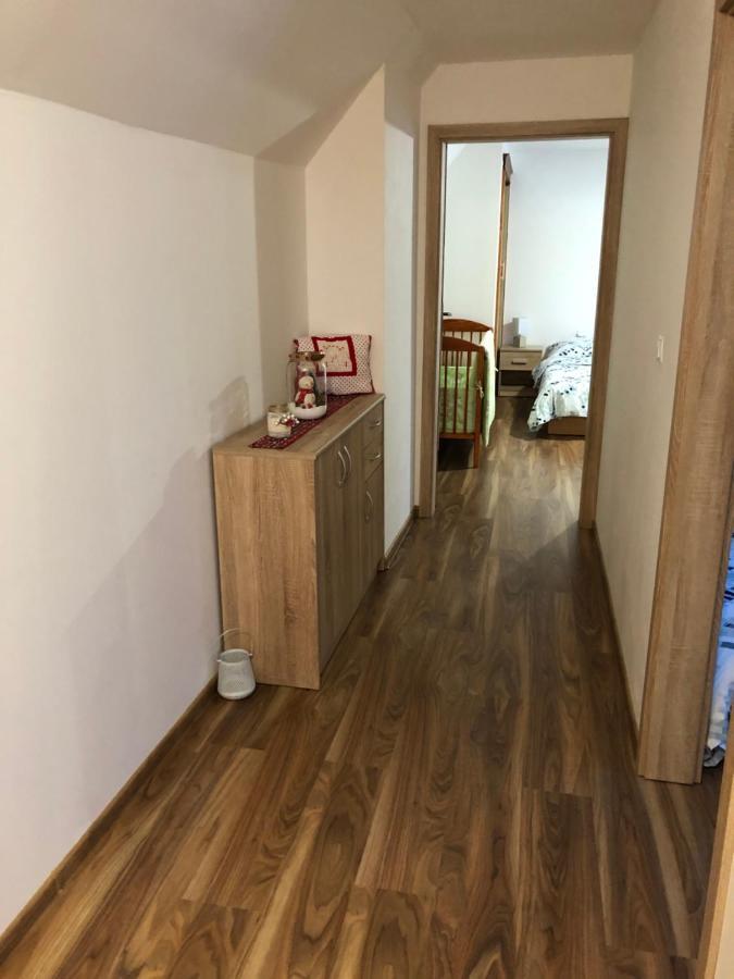 Viktoria- Neakceptujeme Mlade Partie Villa Terchová Exteriör bild